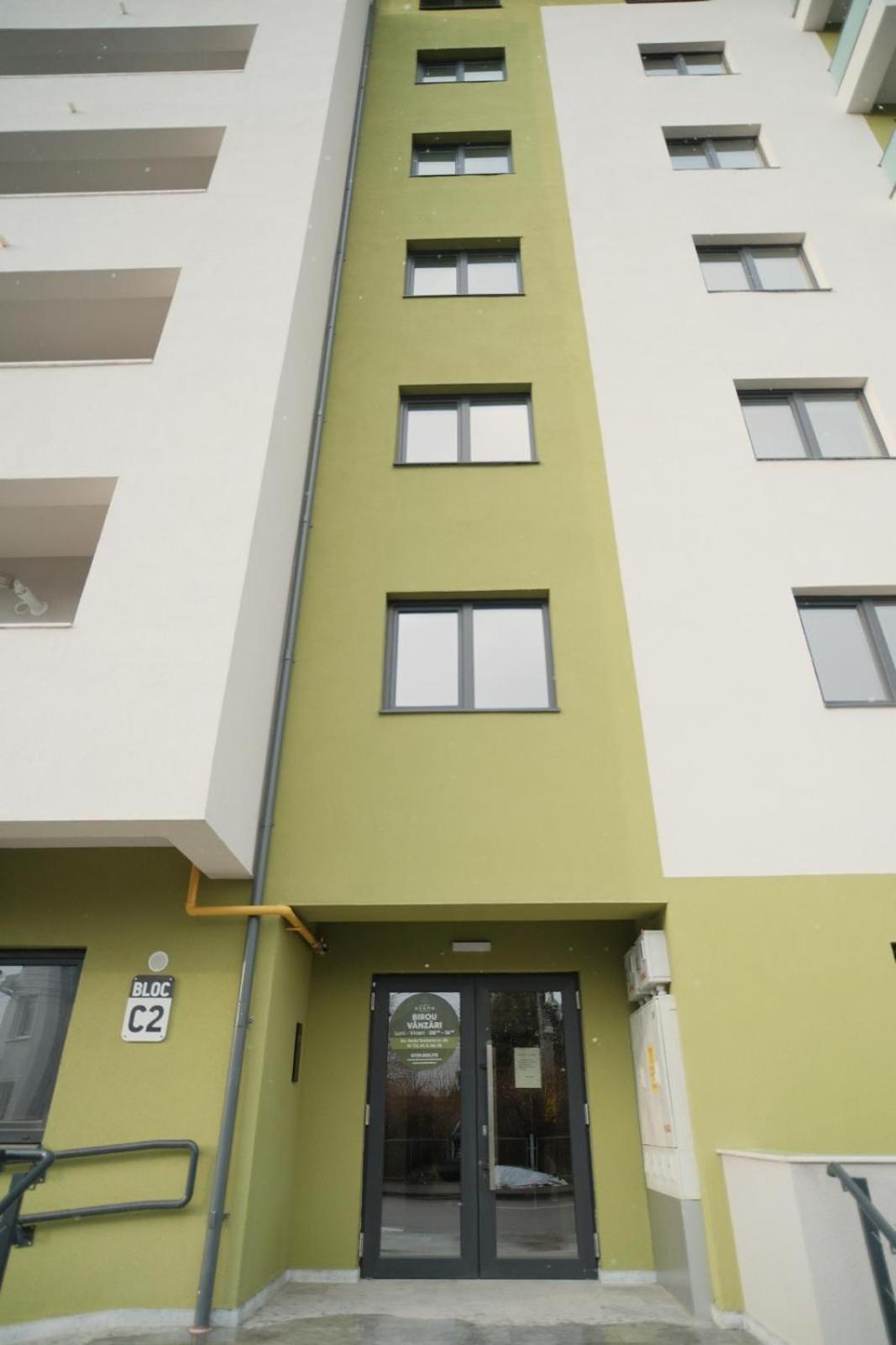 Green Studio Targu Neamt Exterior foto